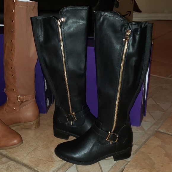 New in Box ! ❤❤ BOOTS❤❤ - Picture 4 of 4